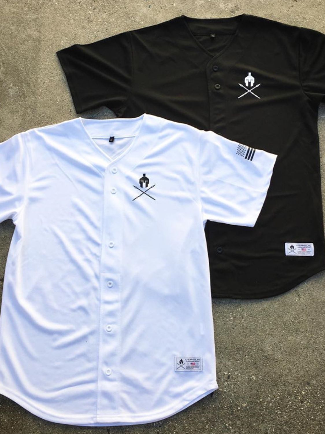 Men's Graphic Button Down Short Sleeve Top